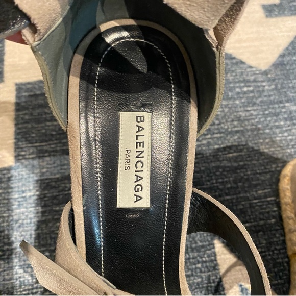 Balenciaga Grey Suede Espadrille Wedge Sandals 8 - Picture 5 of 9